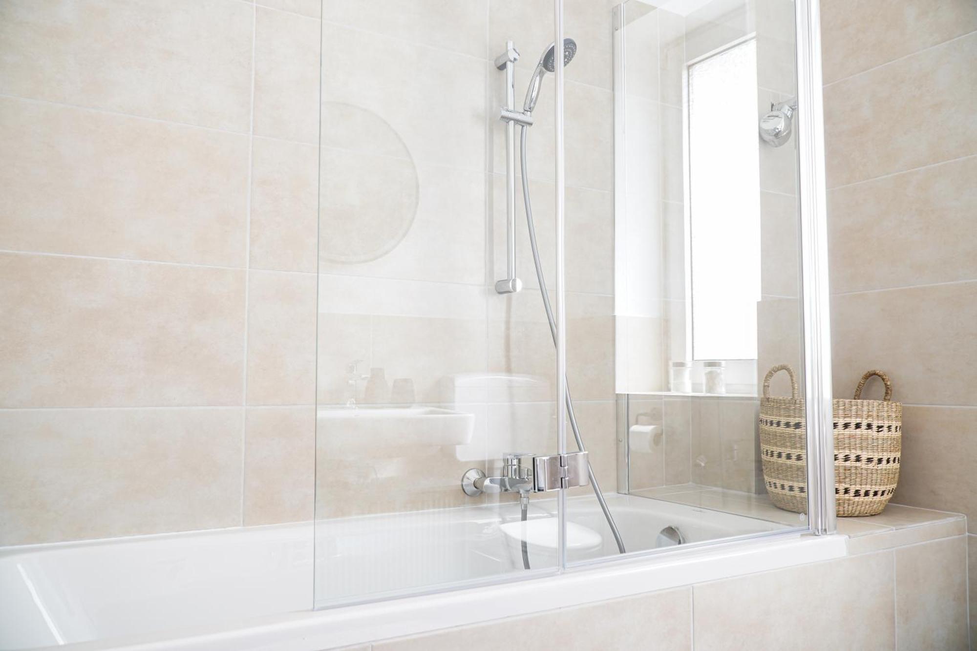 Homefy Balcony Apartment - Up To 4 People - Close To Fair - Free Parking Essen Extérieur photo